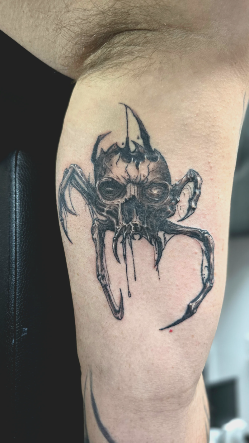 Tatouage réalisé par Zarur Tattoo, photo 4