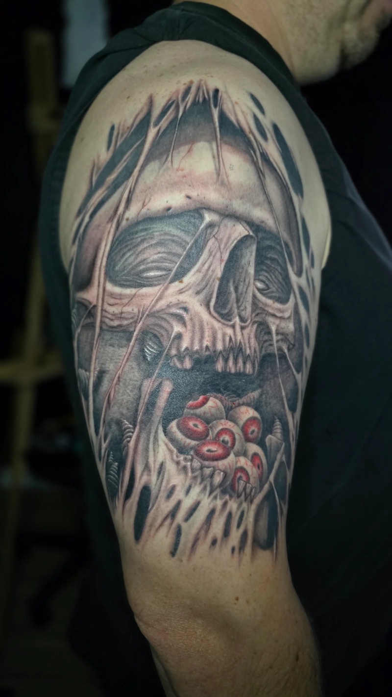 Tatouage réalisé par Zarur Tattoo, photo 1