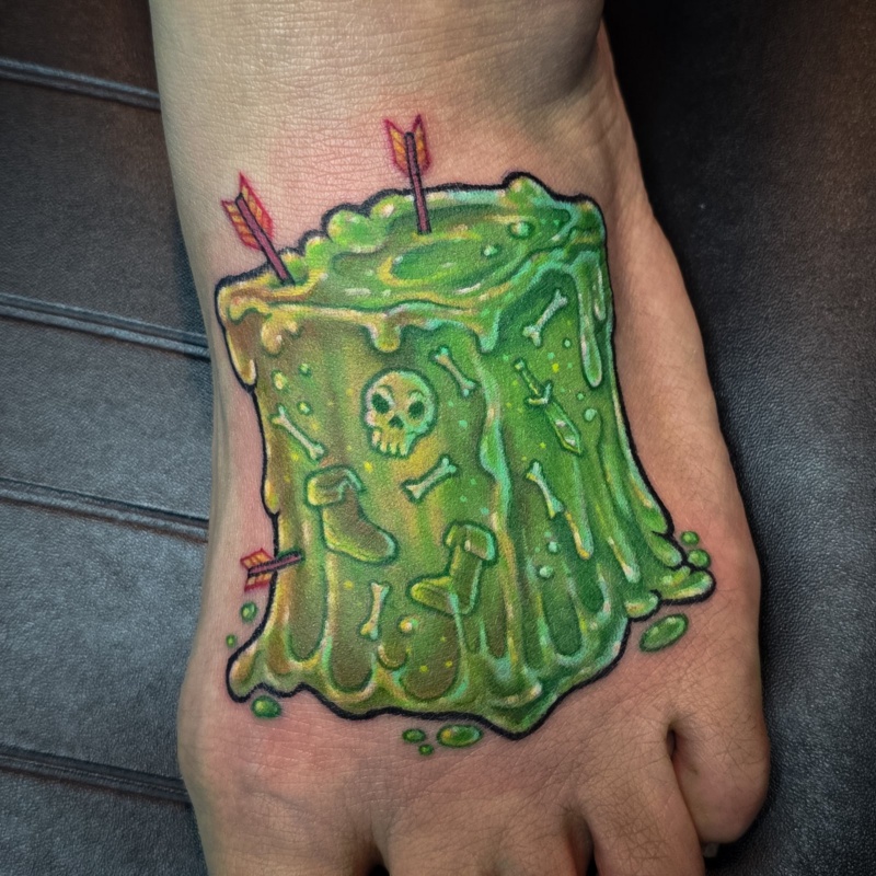 Tatouage réalisé par Miah Grimm, photo 1