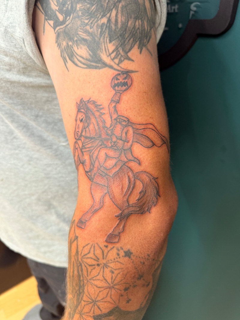 Tatouage réalisé par Sarah Neault-Lavigne, photo 6