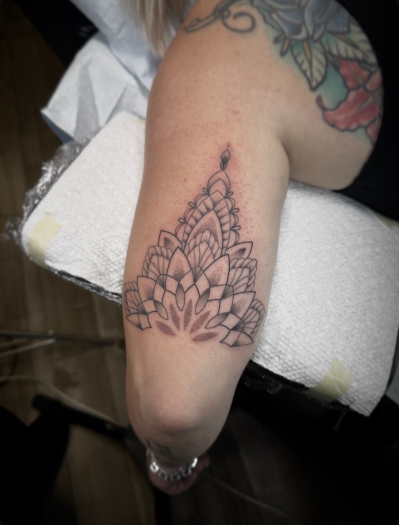 Tatouage réalisé par Trish tattoo, photo 1